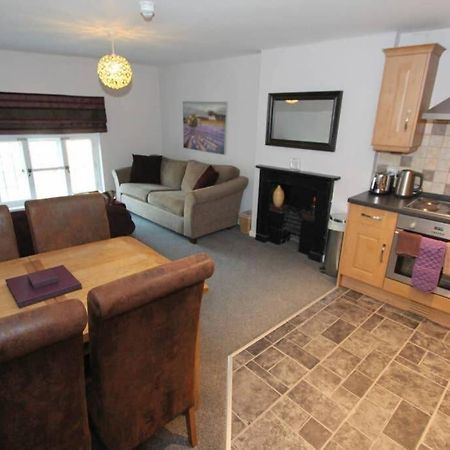 Top Floor Character Apartment In The Heart Of The City Centre Chester Exterior foto